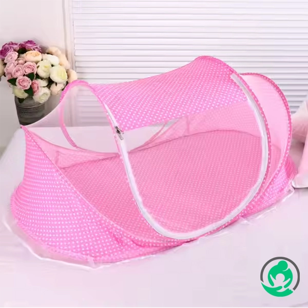 Side view of baby mosquito net with double-sided zipper for easy access.